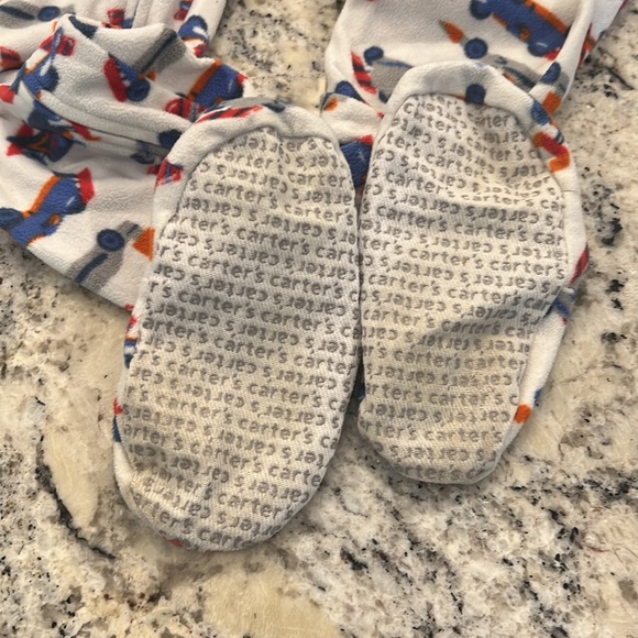 Lot of boys size 5T pajamas - Picture 2 of 11